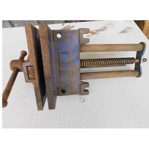 509A - Metal bench vice