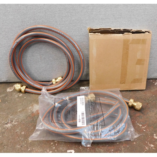 514 - 3 x 3m high pressure hoses with brass bayonet fixings