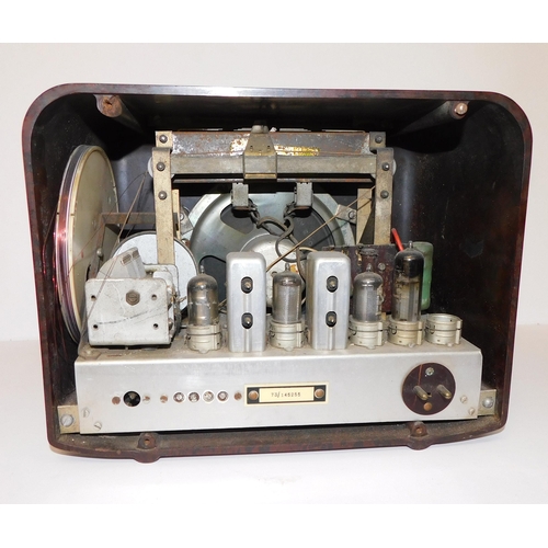 525 - Bush vintage valve radio - unchecked