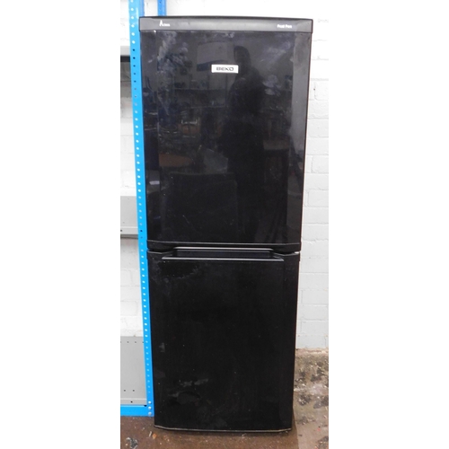 541 - Beko black fridge freezer in working order