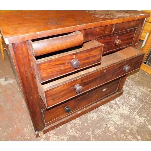 552 - Vintage two over three chest of drawers