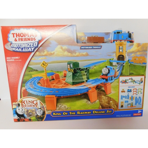 572 - New and boxed Thomas & friends motorised Railway set