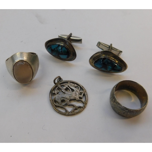 113A - Silver - cufflinks/rings & pendant