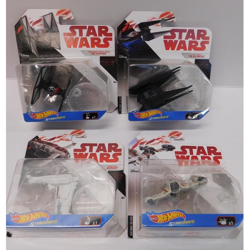 23 - Hotwheels - Star Wars vehicles/carded