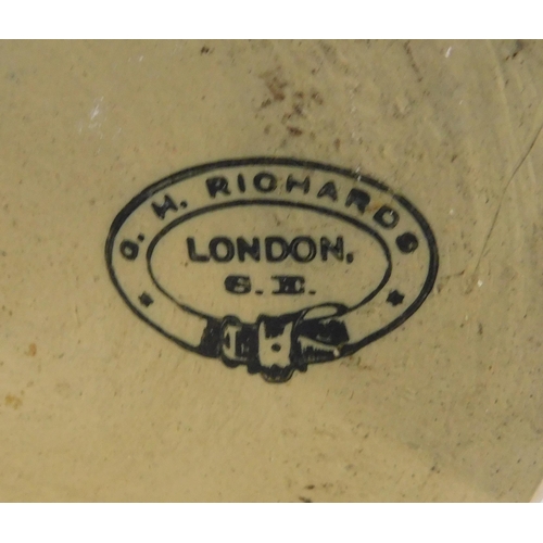 269 - G H Richards of London vase - 11