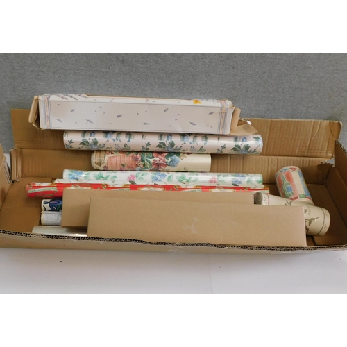 518 - Selection of wallpaper/borders, drawer liners etc.