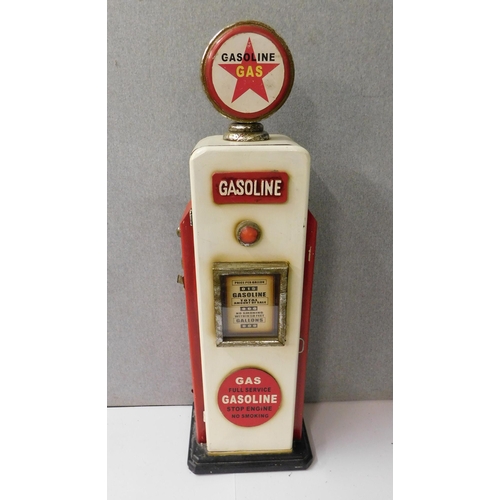 606 - Vintage petrol pump style CD holder