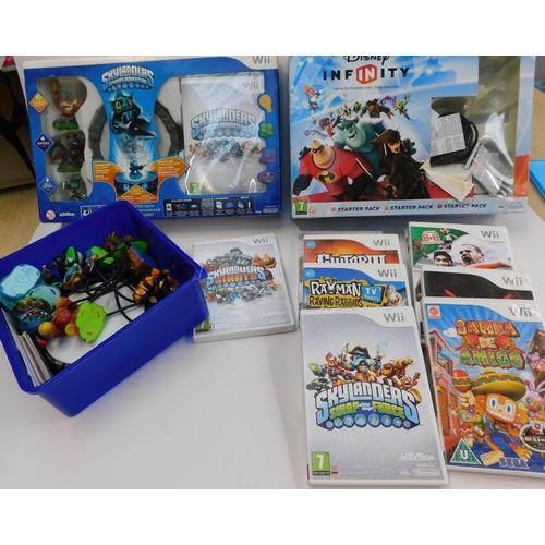 809 - Collection of Wii games including Skylander & Disney Infinity