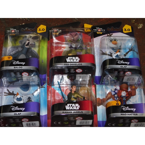 810 - 6 carded Disney Infinity 3.0 figures including Baloo, Olaf etc.