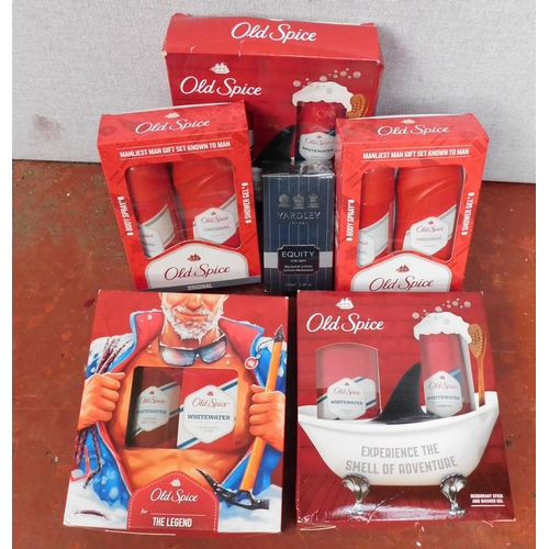 812 - Selection of Old Spice gift sets