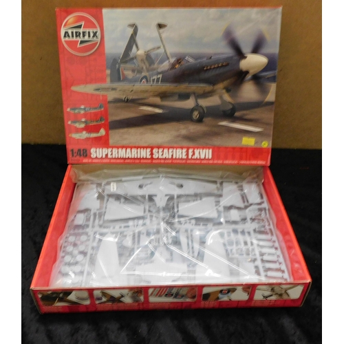 39 - Airfix Supermarine seafire F-XVII 1.48 scale model kit