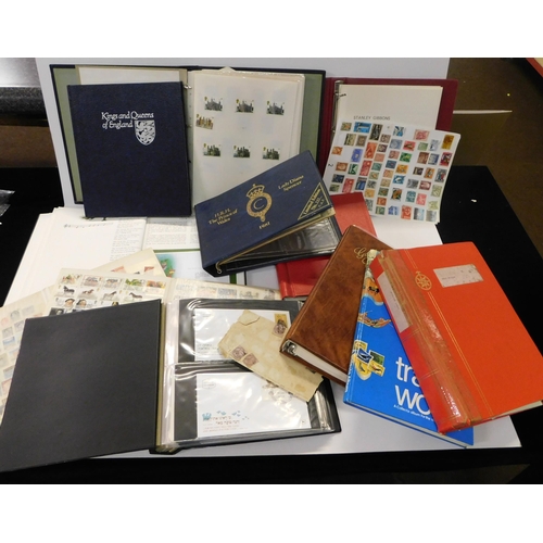 18 - Ten - stamp albums/stock books