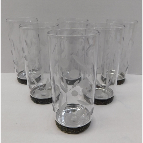 290 - Six - shot glasses