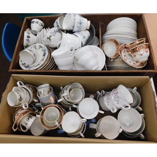 356 - Ceramics - GREEN SALE - SPEND £1 - AVOID THE GROUND - no commission to pay