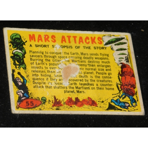 632 - Framed vintage 'Mars Attacks' bubble-gum card set approx. 38