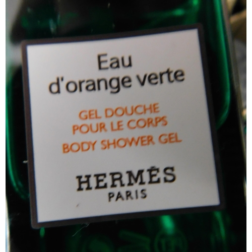 590 - Box of 200 40ml bottles of Hermes body shower gel