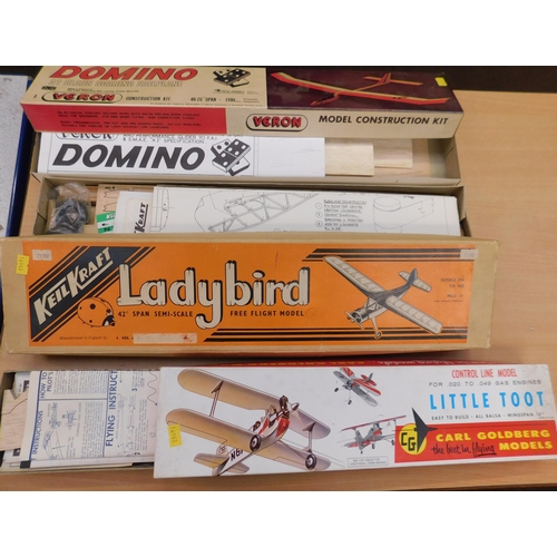 643 - Three glider model kits; Domino, Ladybird, Little Toot