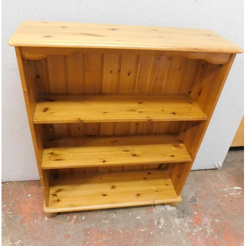 811 - Solid pine bookcase