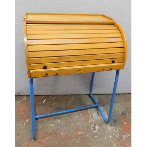 813 - Vintage children's roll top desk