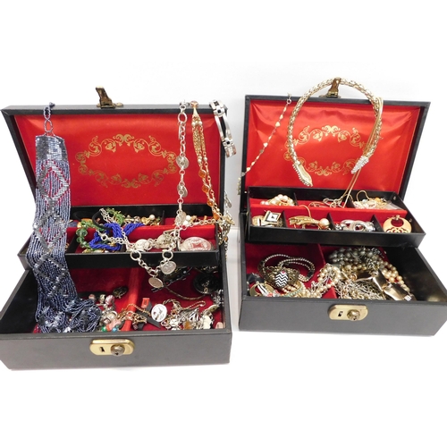 160 - Costume jewellery & boxes