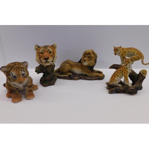 190 - Big cat figures