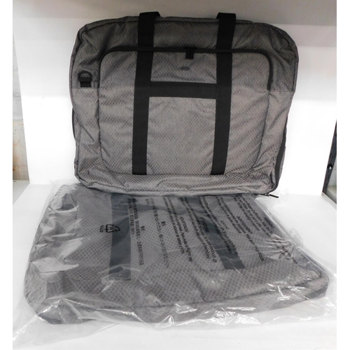 538 - Two new folding suit carrying cases