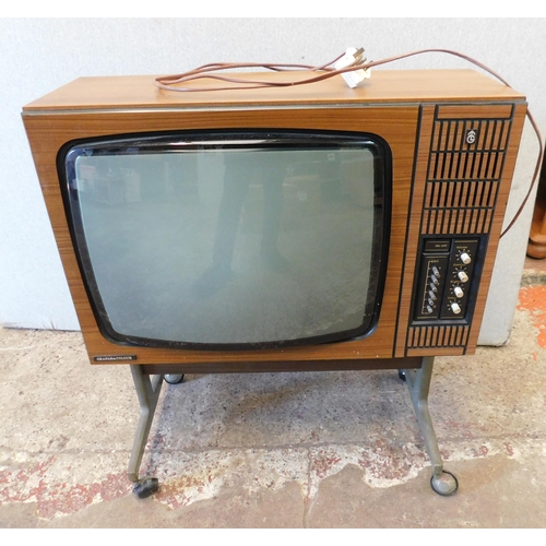 738 - Retro CFT television and stand - unchecked