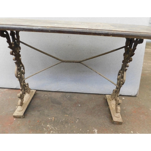 748 - Rectangle pub table approx. 4'L x 24