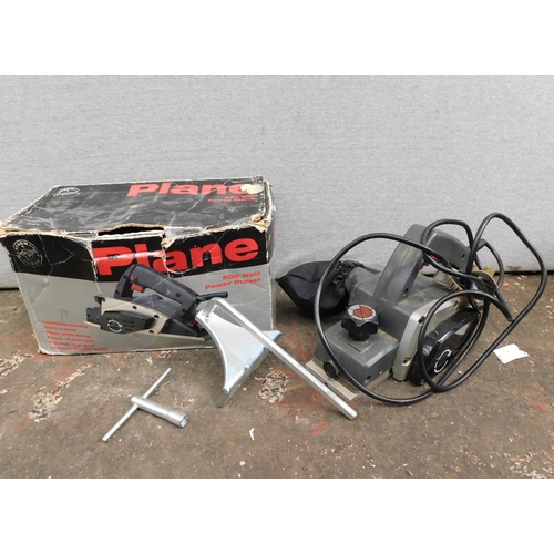 812 - 240V Electric planer W/O