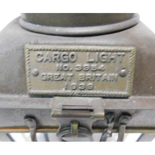 271 - WWII era - No. 3954/Cargo Light lantern - dated 1939