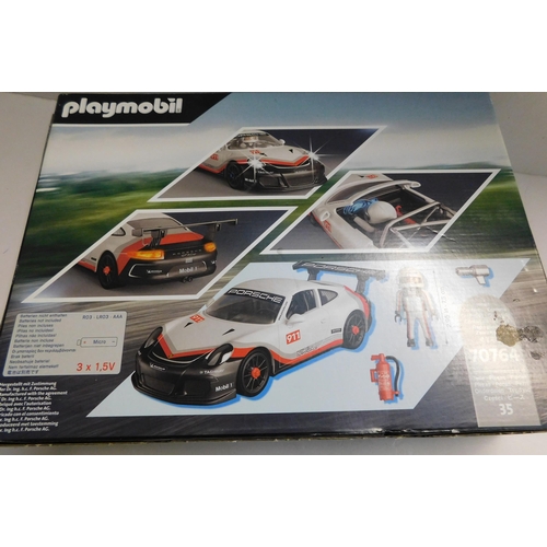 657 - Playmobil Porsche 70764 - new and boxed, 35pcs