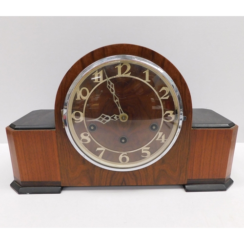 100 - Art deco style - Northern Goldsmiths Co./mantle clock with key W/O