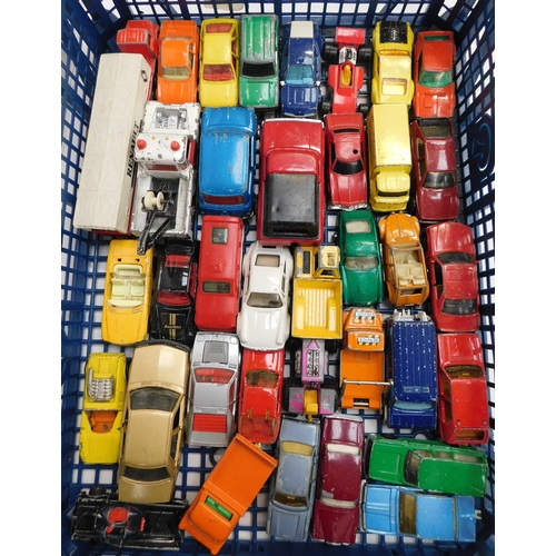 132 - Die cast - model vehicles