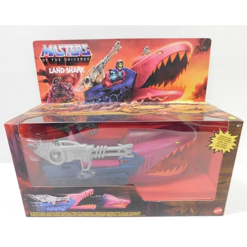 316 - Masters of the Universe/Land Shark - boxed as new
GREEN SALE - SPEND £1 - AVOID THE GROUND - no comm... 