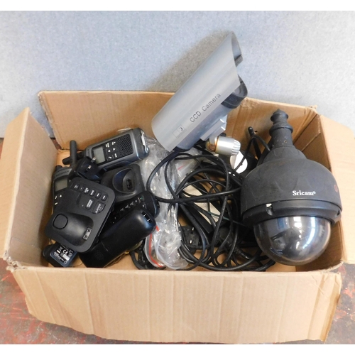 596 - Box of security equipment incl. security cameras, walkie talkies etc.