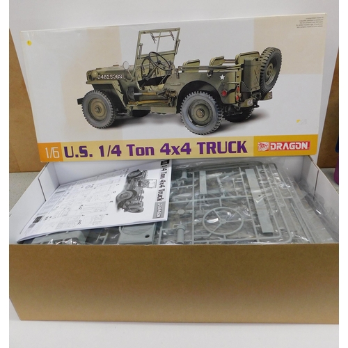 772 - Dragon - 1/6 scale U.S quarter ton 4X4 truck - model kit/boxed