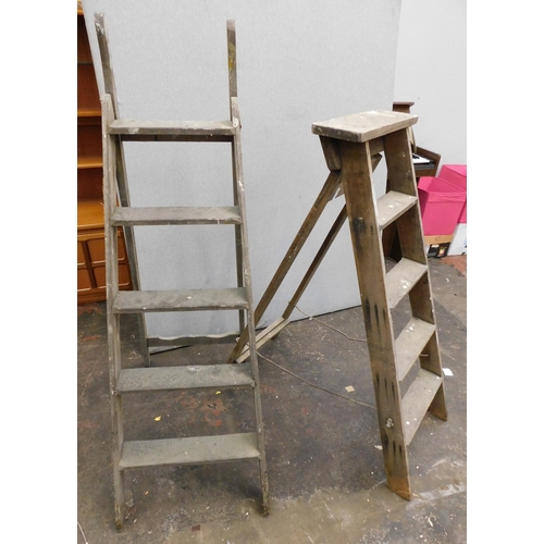 791 - Two sets of 5 rung wooden stepladders