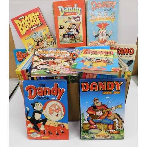 87 - Beano/Dandy & Beezer annuals/books - 1960s to 2018