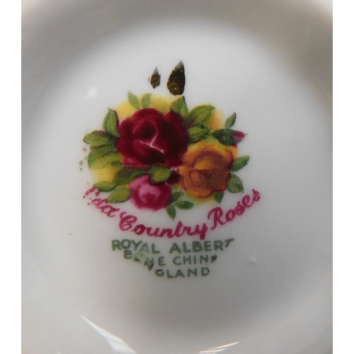 266 - Royal Albert/Old Country Roses - pattern ceramics