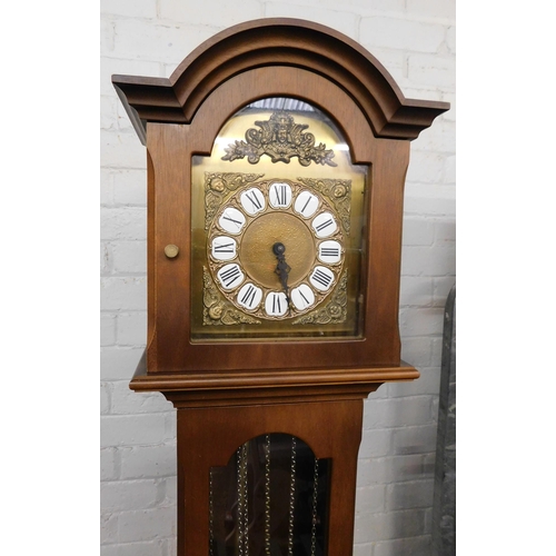 541 - Grandmother clock