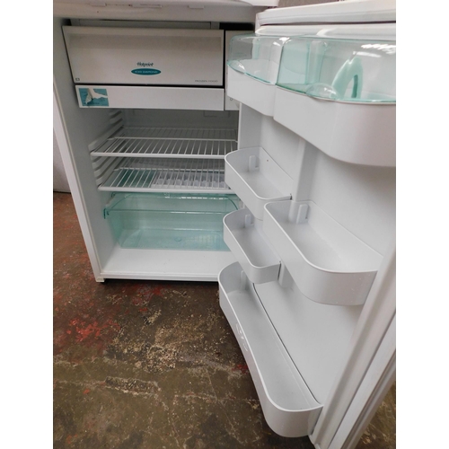 546 - Hotpoint Iced Diamond under counter fridge in working order with ice box