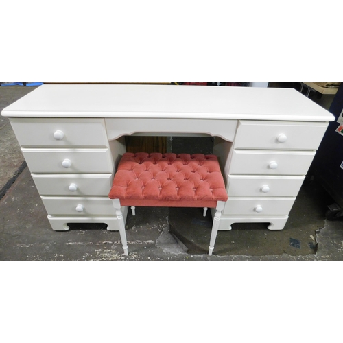 821 - Nine drawer dressing table