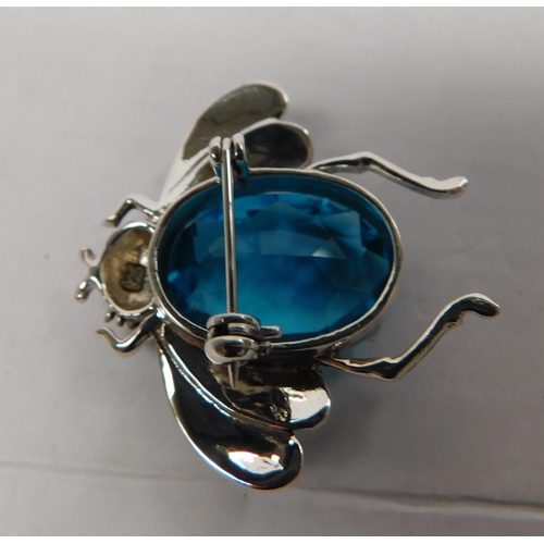 125 - Silver & blue topaz - bee brooch