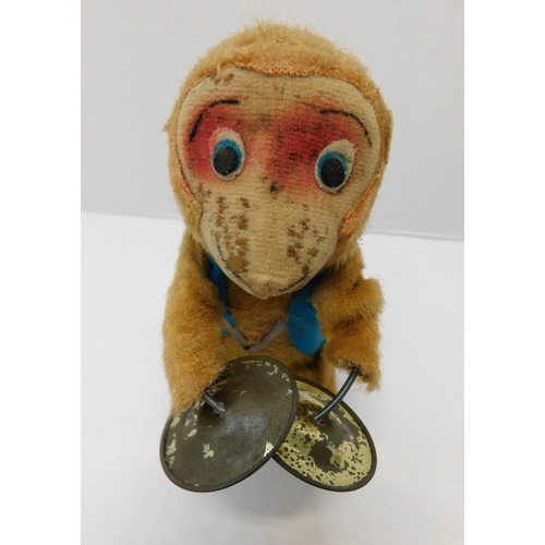 148 - 1950s/Chad Valley - clockwork monkey with key W/O