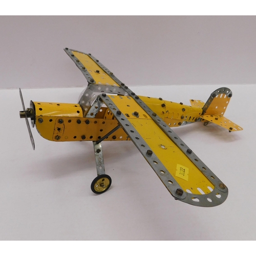 273 - 1960s era - Meccano aeroplane/yellow zinc parts