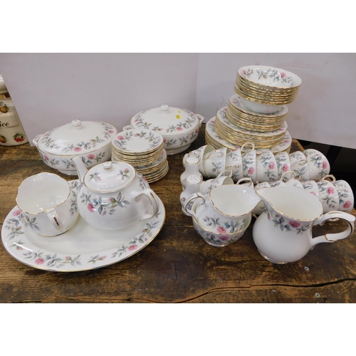 30 - Duchess - Bramble Rose/pattern - fine bone china