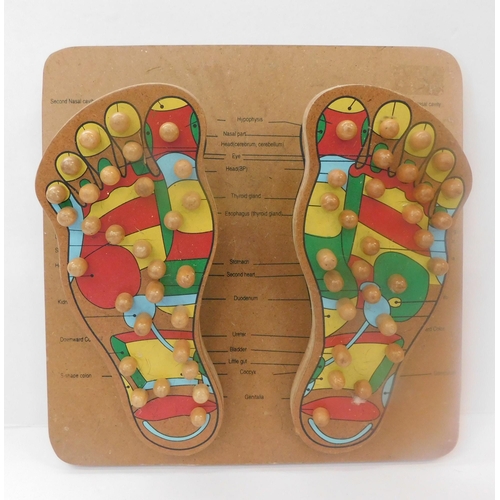 44 - Reflexology/acupressure - wooden/sprung foot massager