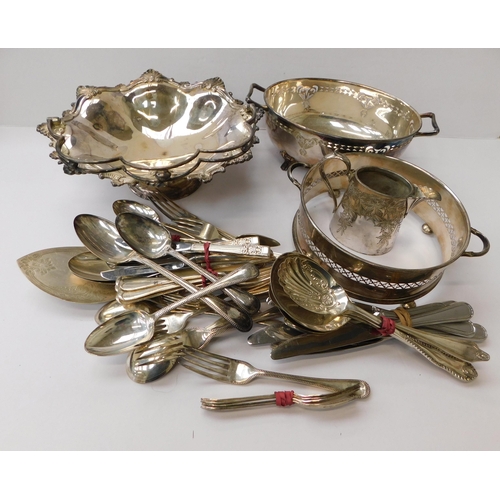 59 - Antique & vintage - Silver plate & flat ware