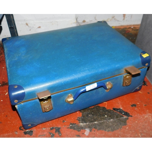 710 - Blue vintage case - no key approx. 18