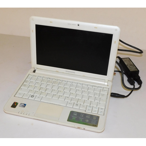 733 - Samsung N130 Note Book W/O